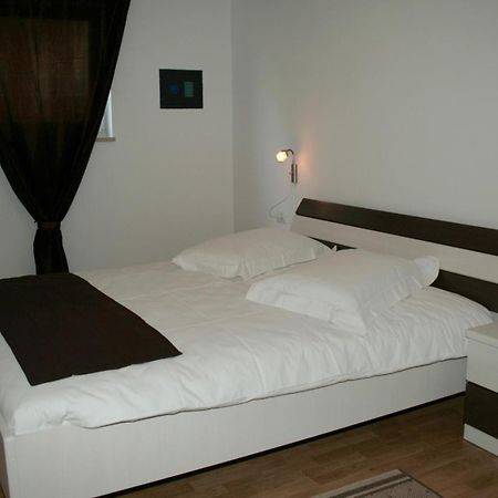 Fineda Grande Apartments Porec Exterior photo